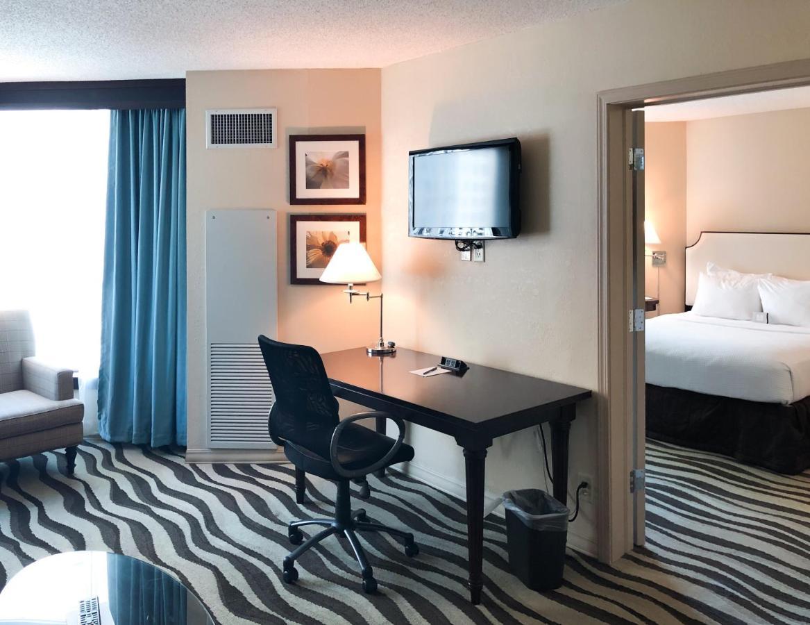 Fort Pontchartrain Detroit, A Wyndham Hotel Ngoại thất bức ảnh